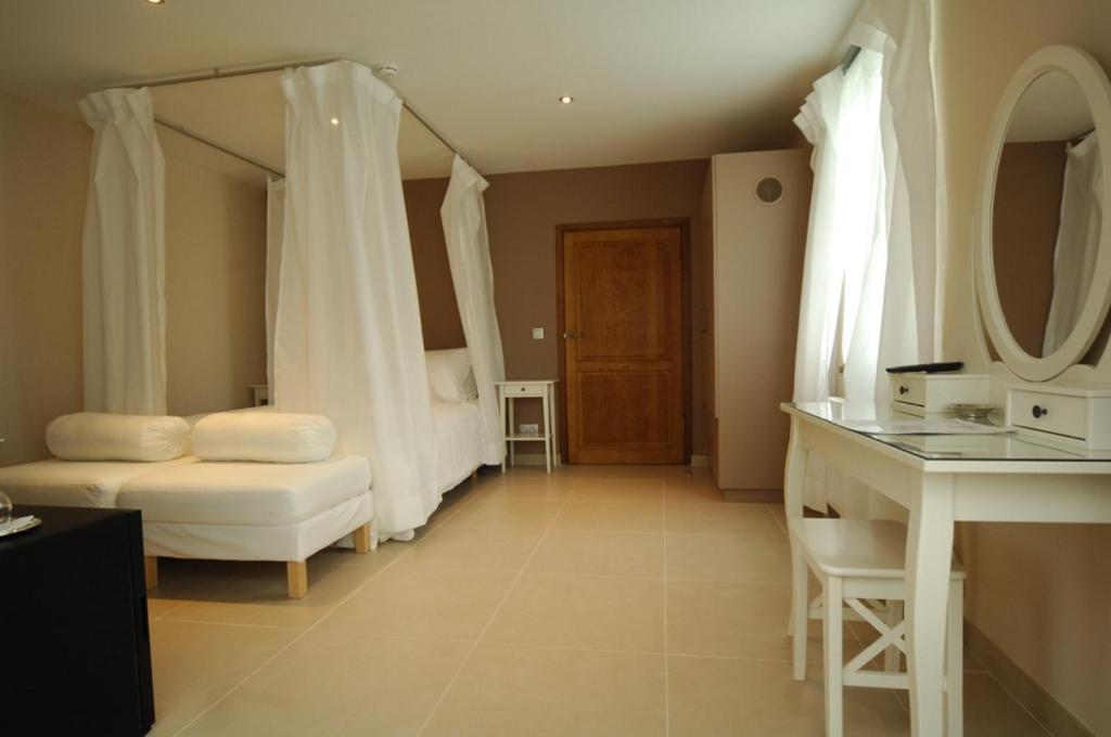 Barabas, la suite du D'Arville Wierde Extérieur photo